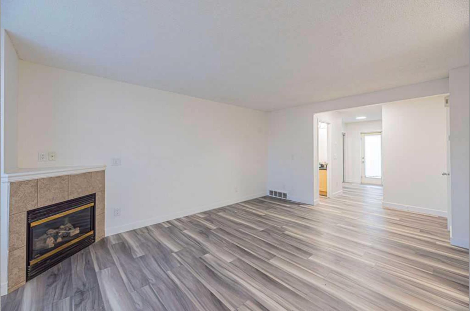 111 Tarawood Lane NE 36