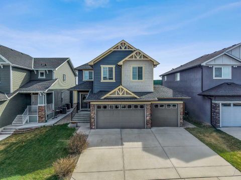 237 Kinniburgh Way Chestermere AB T1X 0R9