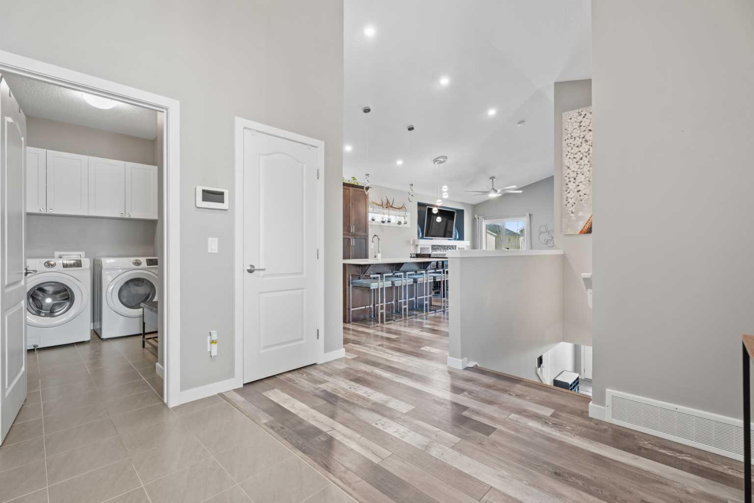6 Drake Landing Grove