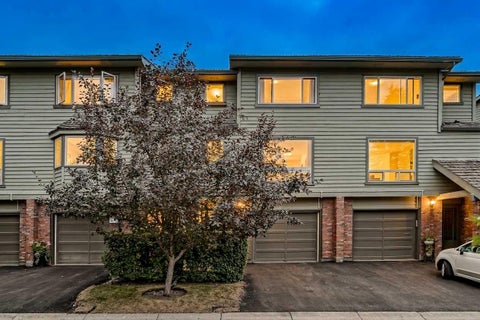 Photo of 571 Point Mckay Grove NW, Calgary, AB T3B 5C4 (MLS # A2349400)