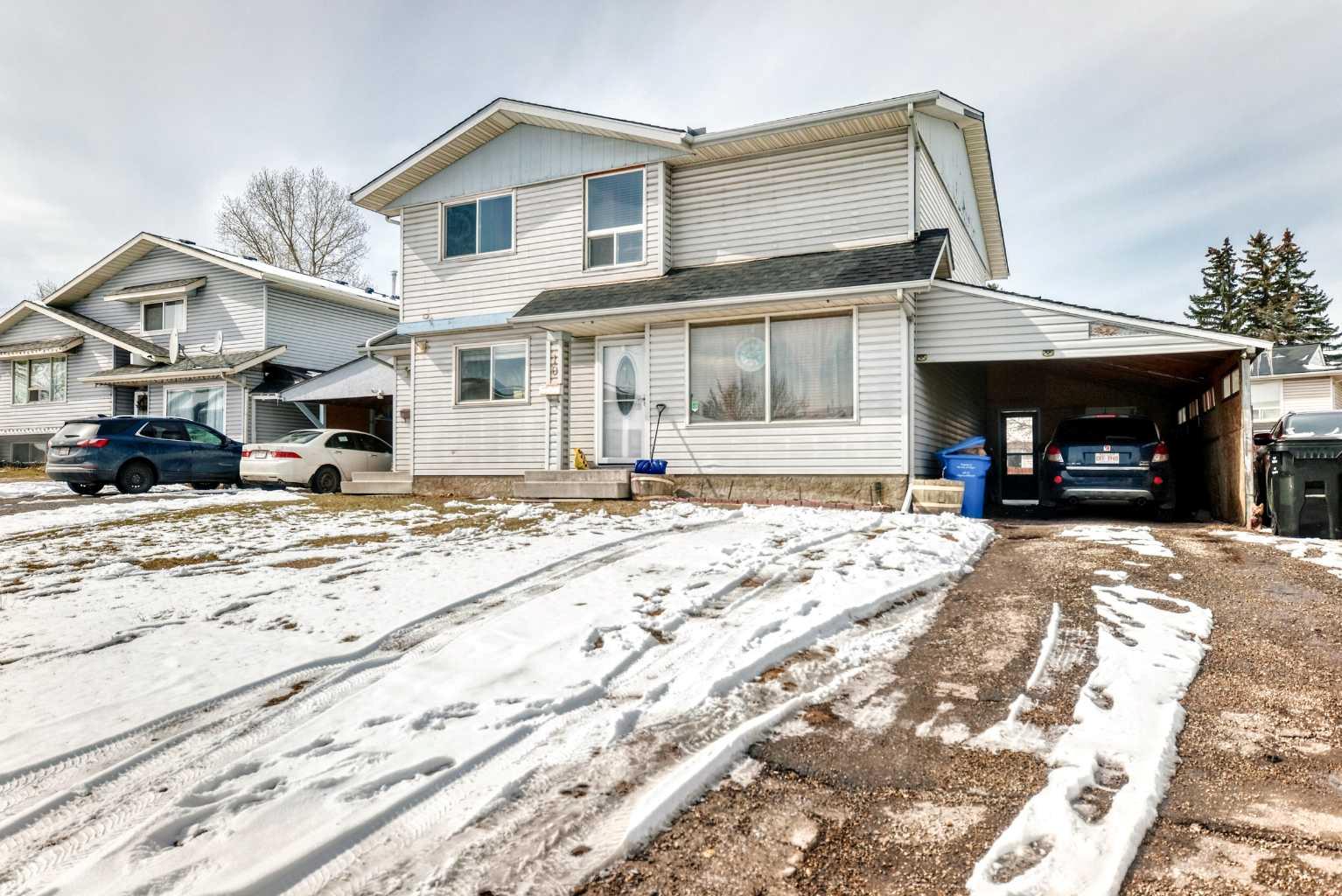 12 Radcliffe Court SE