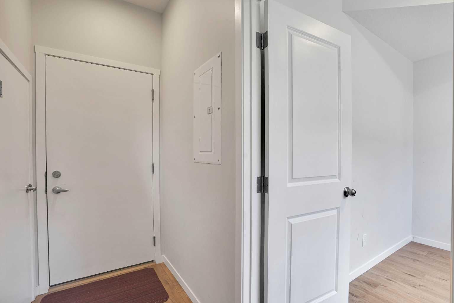 104 Corner Glen Circle NE