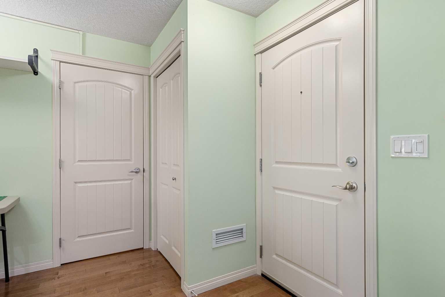 304 Cranberry Park SE 208
