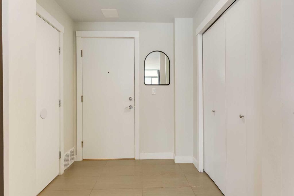 Photo of 788 12 Avenue SW #401, Calgary, AB T2R 0H1 (MLS # A2309526)