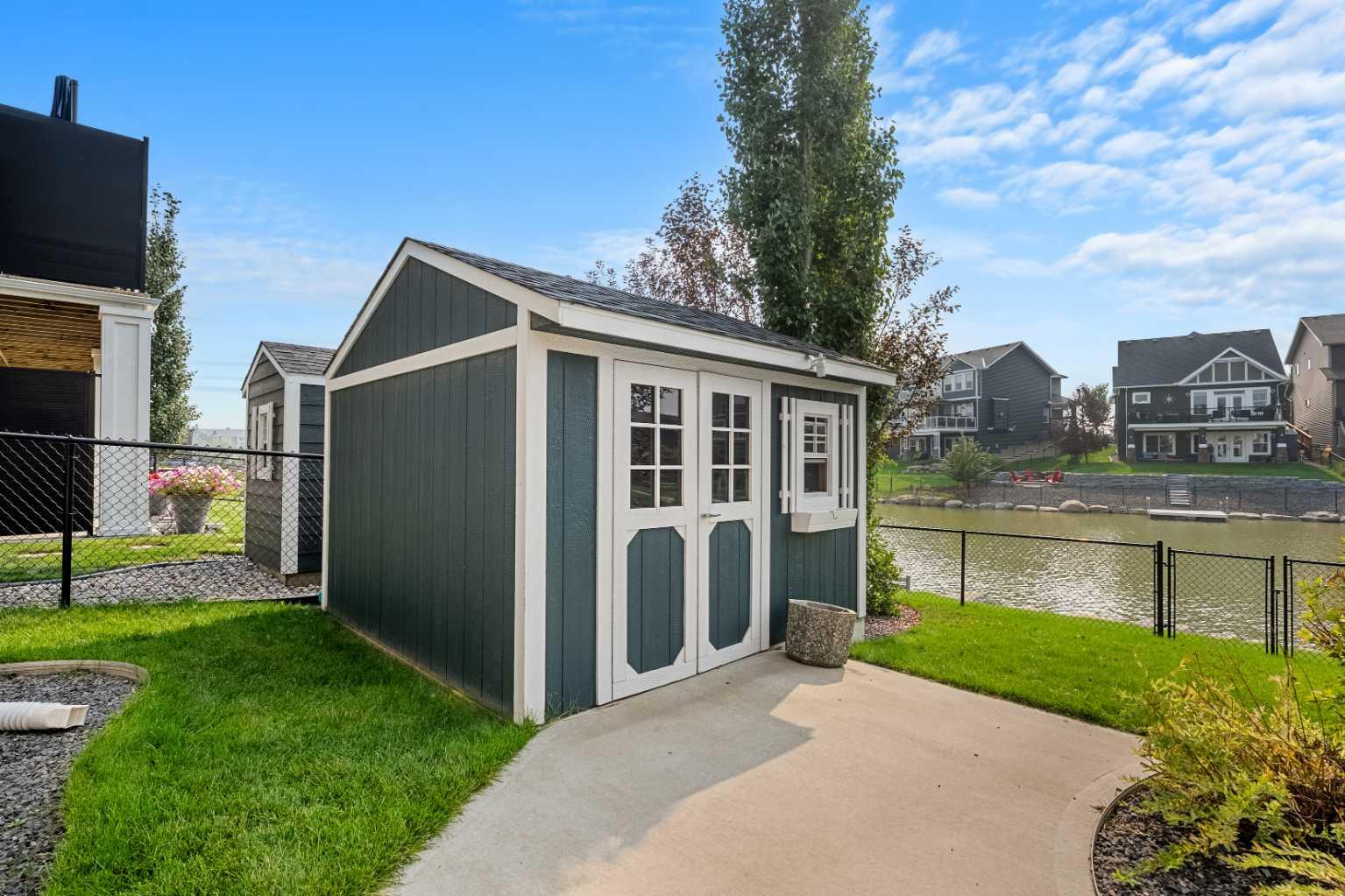 2253 Bayside Road SW