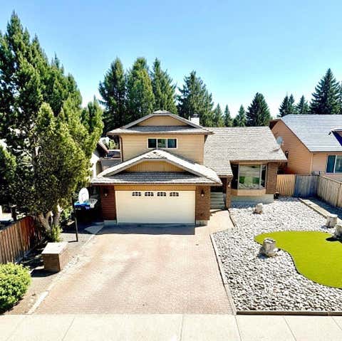 Photo of 42 Ridgewood Boulevard W, Lethbridge, AB T1K 6B9 (MLS # A2337724)