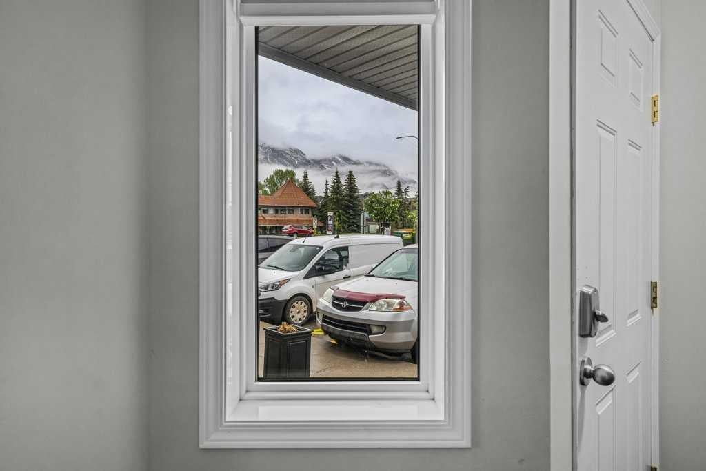 1206 Bow Valley Trail 111