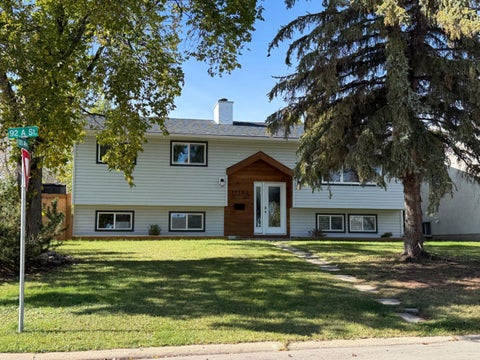 Photo of 11104 92A Street, Grande Prairie, AB T8V 3M3 (MLS # A2348851)