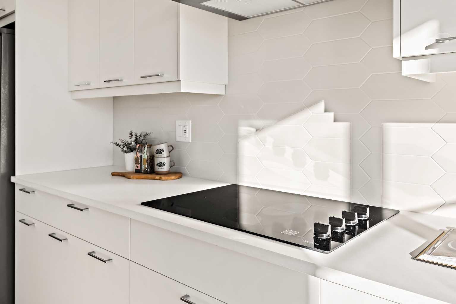 604 Sovereign Common SW