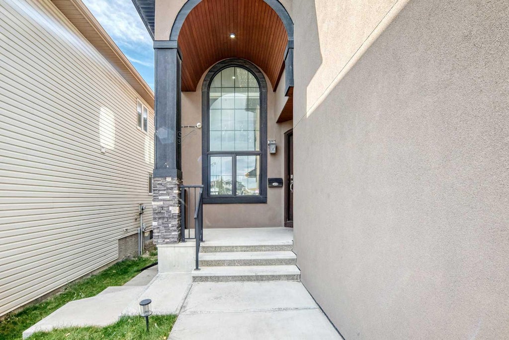 Photo of 133 Arbour Stone Close NW, Calgary, AB T3G 4T2 (MLS # A2350836)