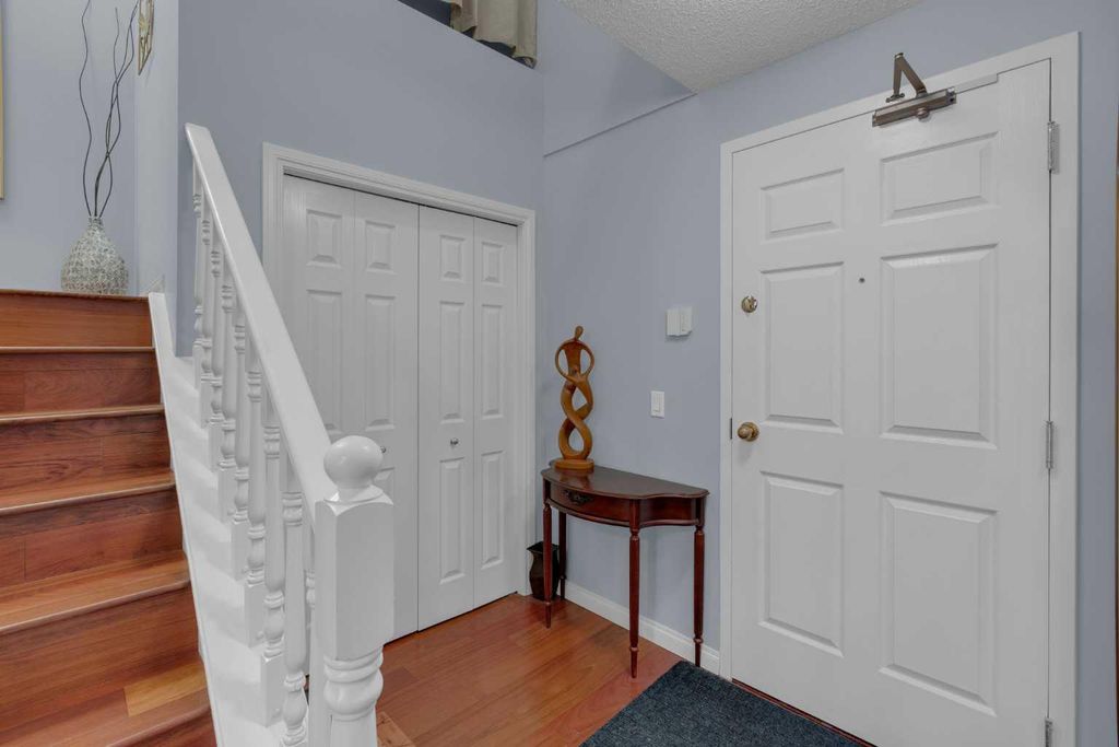 Photo of 923 15 Avenue SW #103, Calgary, AB T2R 0S2 (MLS # A2285367)