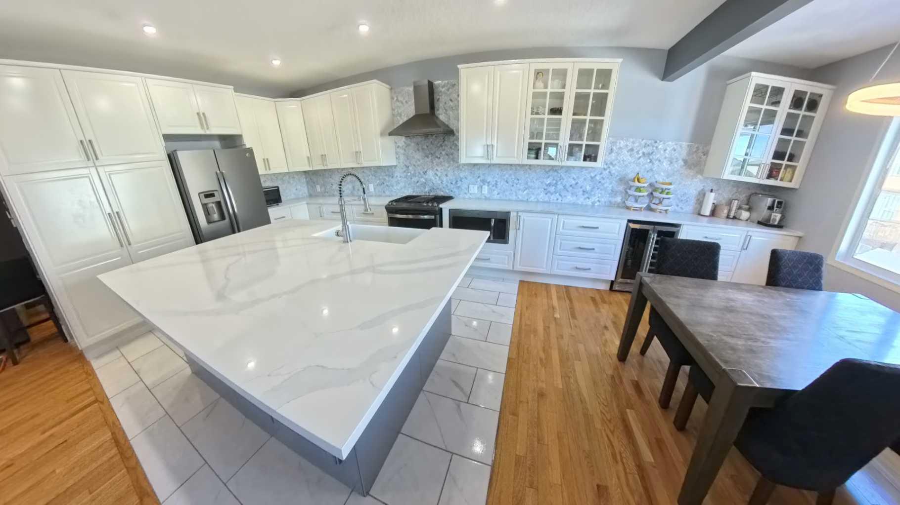 466 Cimarron Boulevard