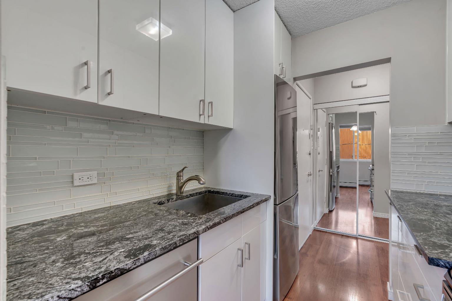 1502 21 Avenue SW 303