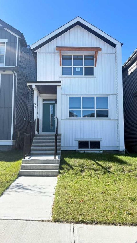Photo of 99 Aquila Way NW, Calgary, AB T3R 1Z7 (MLS # A2349984)