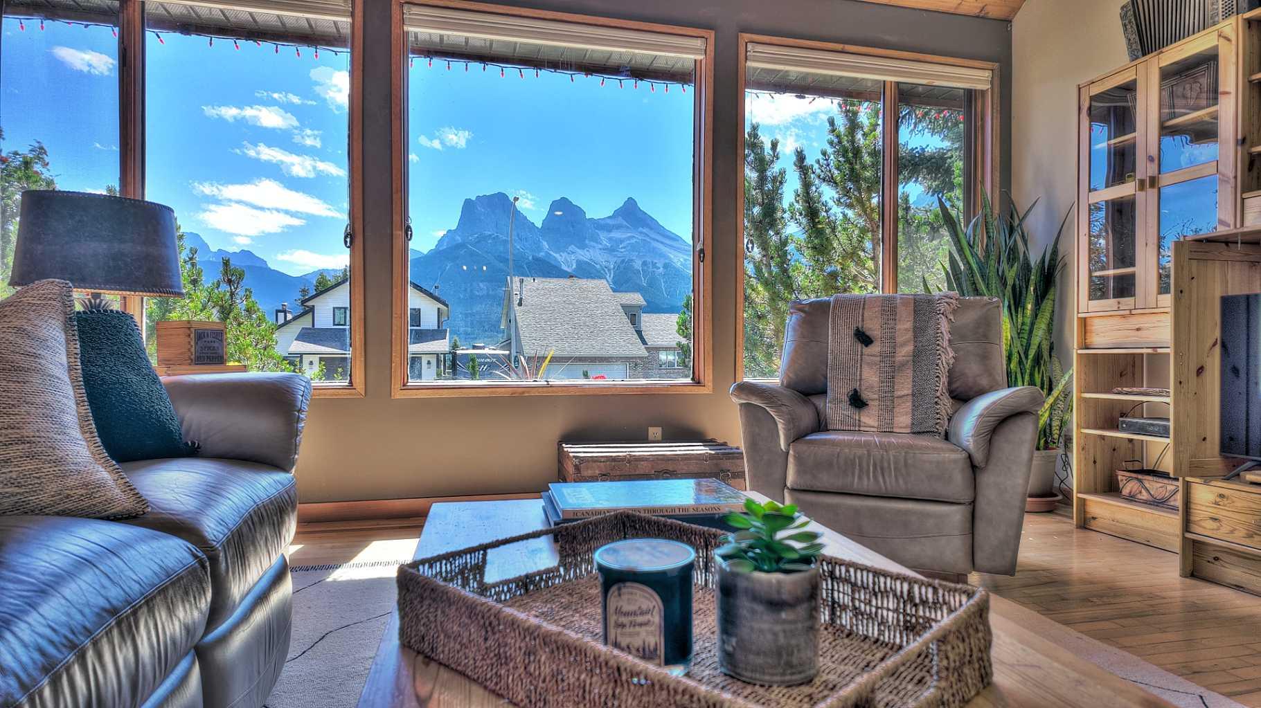 226 Lady MacDonald Drive