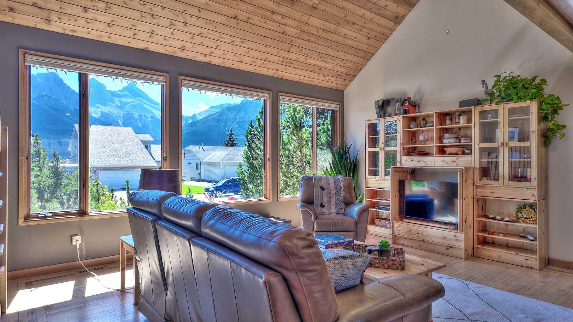 226 Lady MacDonald Drive