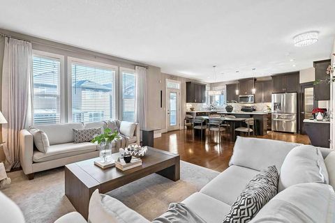 Photo of 112 Kinniburgh Close, Chestermere, AB T1X 0R8 (MLS # A2281468)