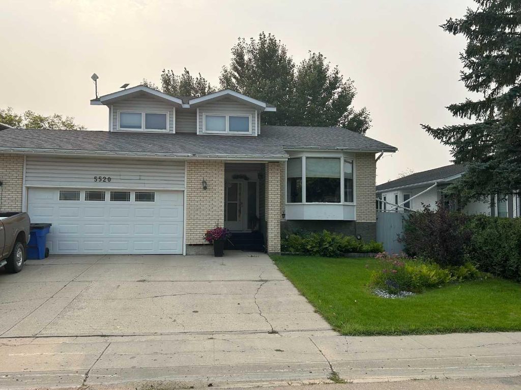 Photo of 5520 41 Street, Provost, AB T0B 3S0 (MLS # A2264991)