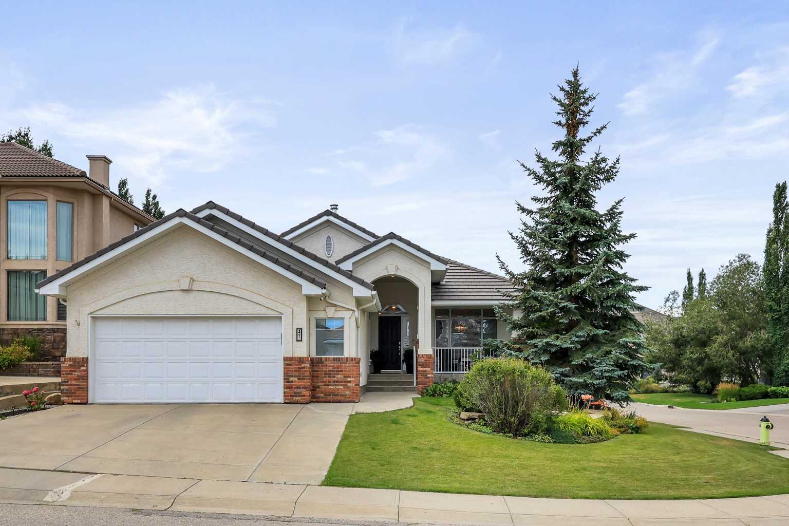 47 Hamptons Close NW