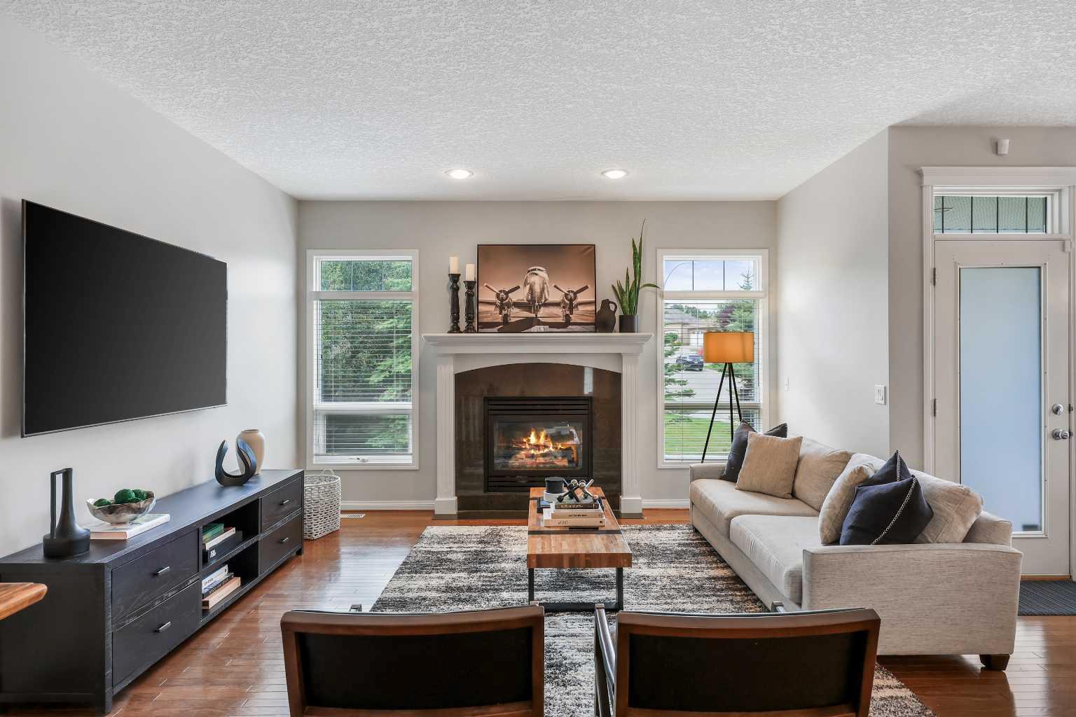 47 Hamptons Close NW