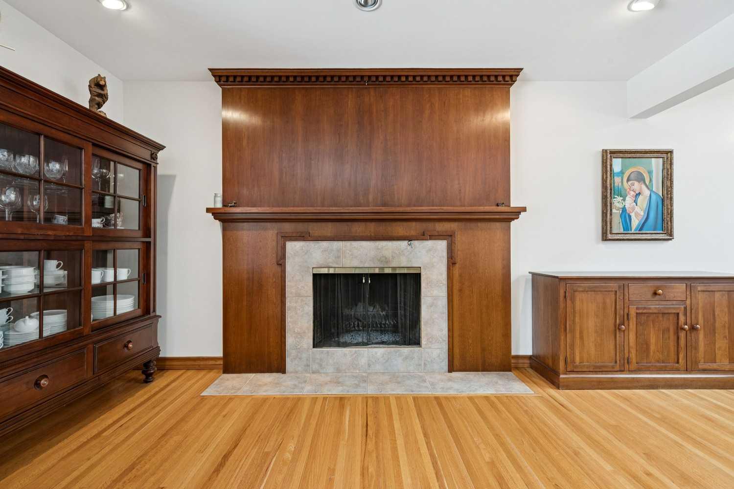 4104 Crestview Road SW