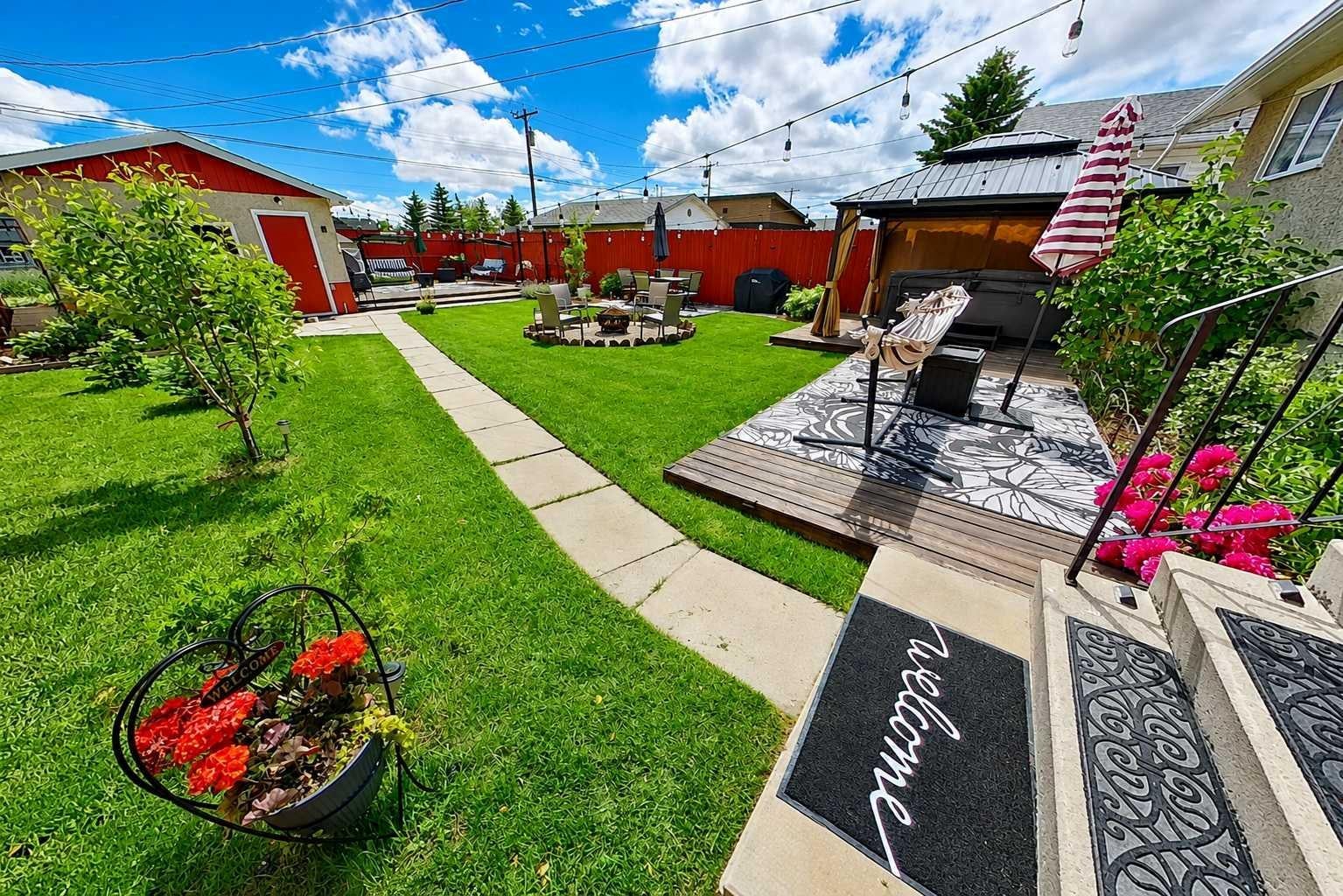 3232 Doverville Crescent SE