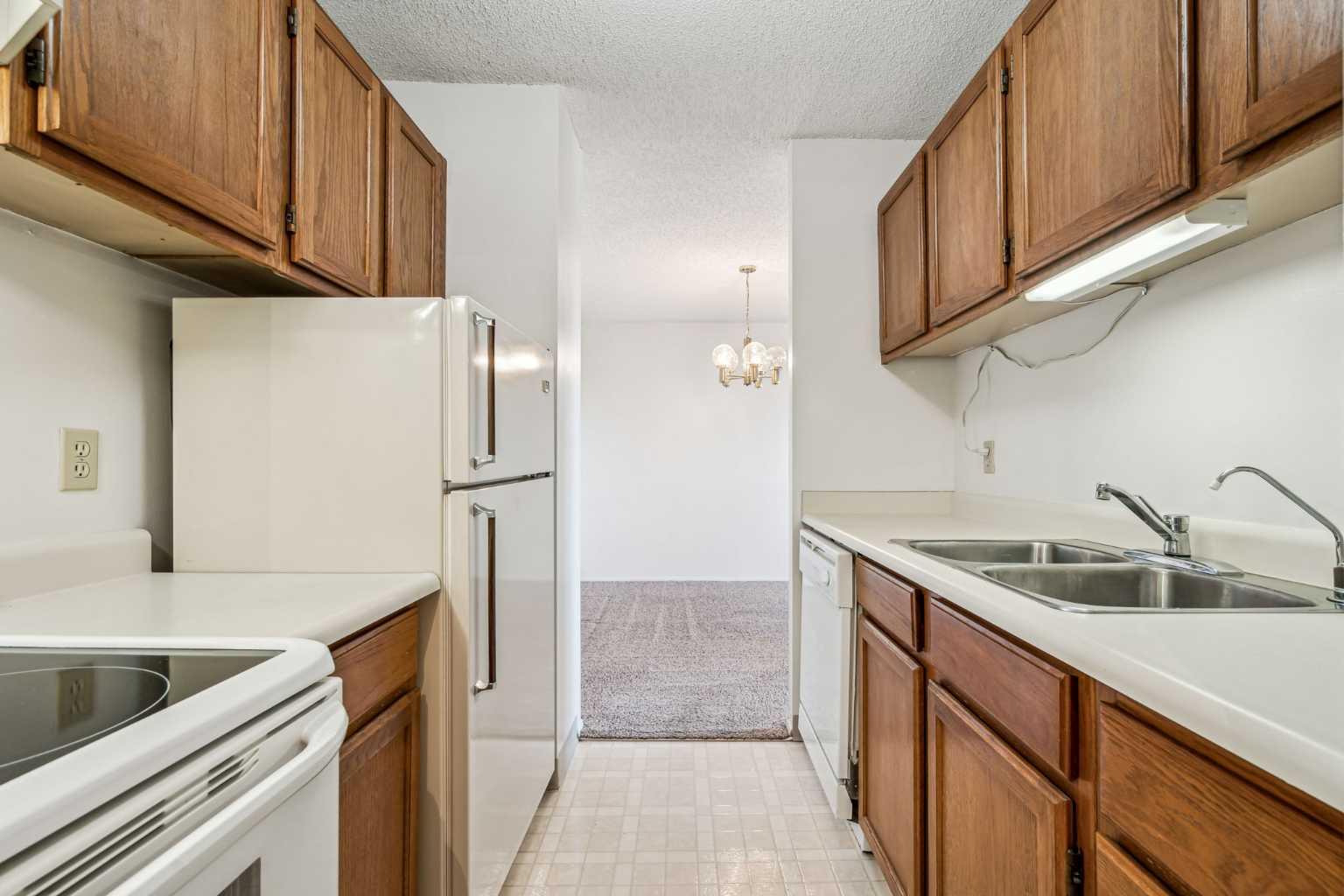 924 14 Avenue SW 1609