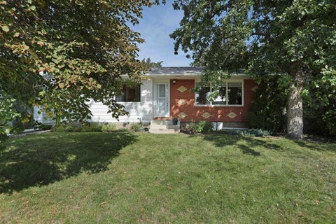 Photo of 47 Eastbrook Way E, Brooks, AB T1R 0H8 (MLS # A2343768)