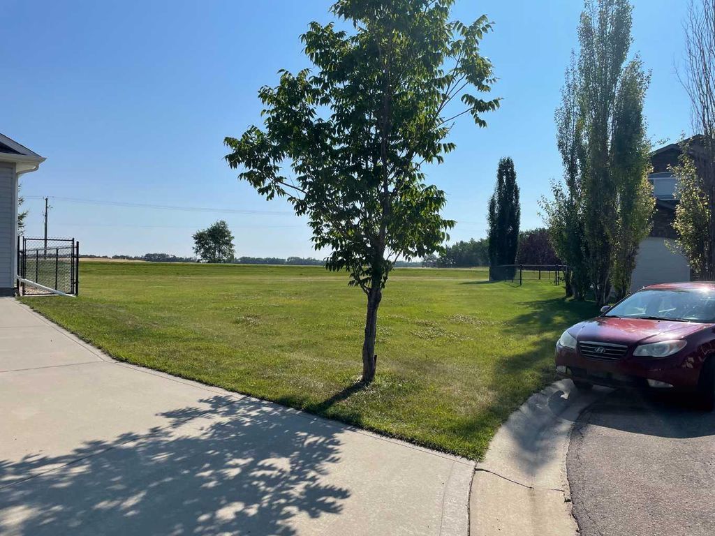 Photo of 14 52 Avenue, Benalto, AB T0M 0H0 (MLS # A2265098)