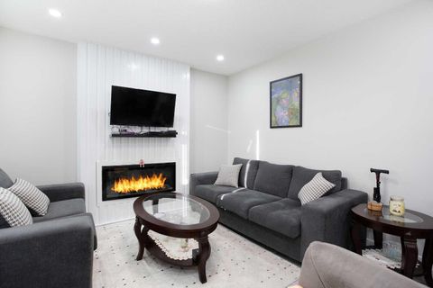 Photo of 119 Maranda Close NE, Calgary, AB T2A 3E7 (MLS # A2261781)