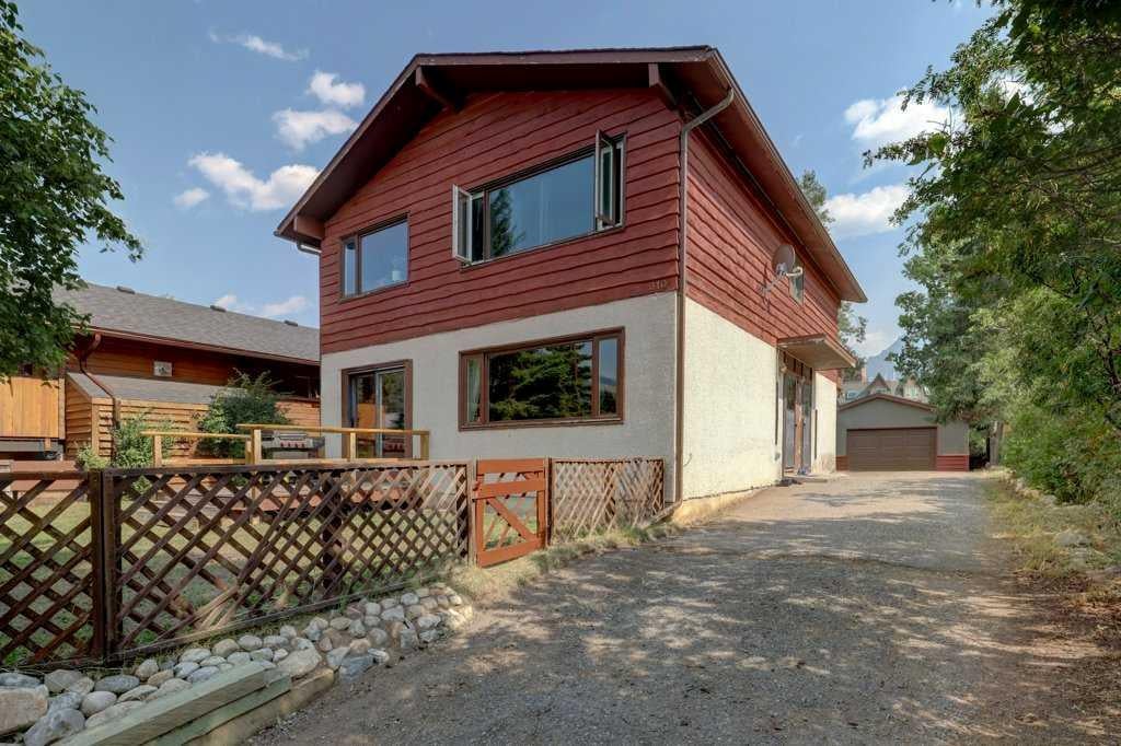 310 Squirrel Street