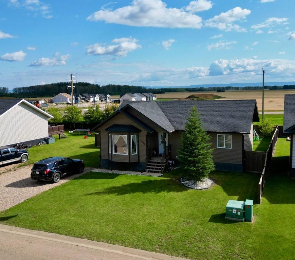 Photo of 11005 95 Ave, La Crete, AB T0H 2H0 (MLS # A2337443)
