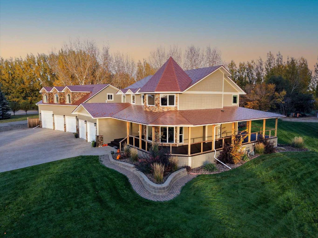 Photo of 13 Huckleberry Crescent, Taber, AB T1G 2E1 (MLS # A2351038)