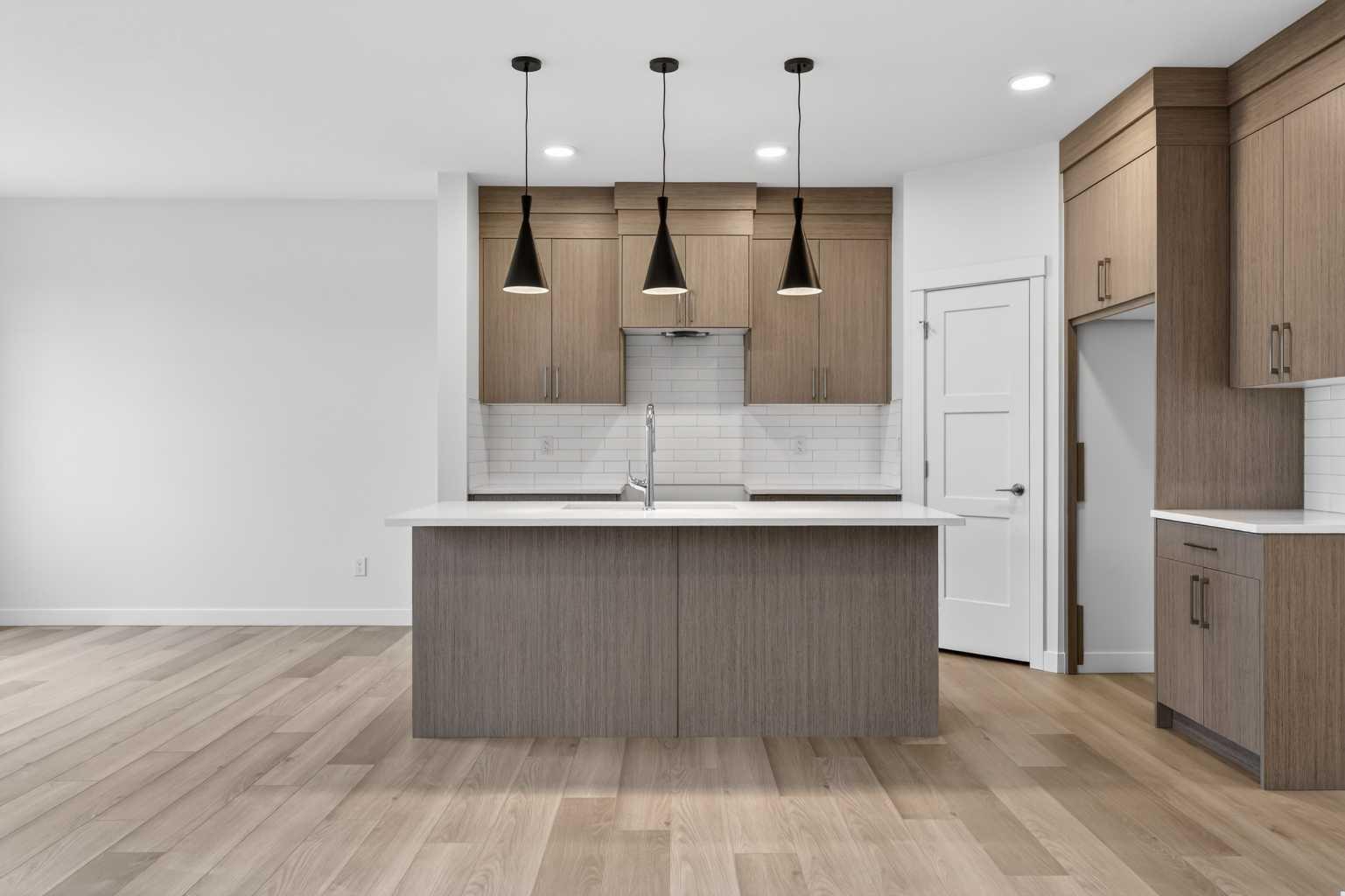 1149 Iron Ridge Avenue