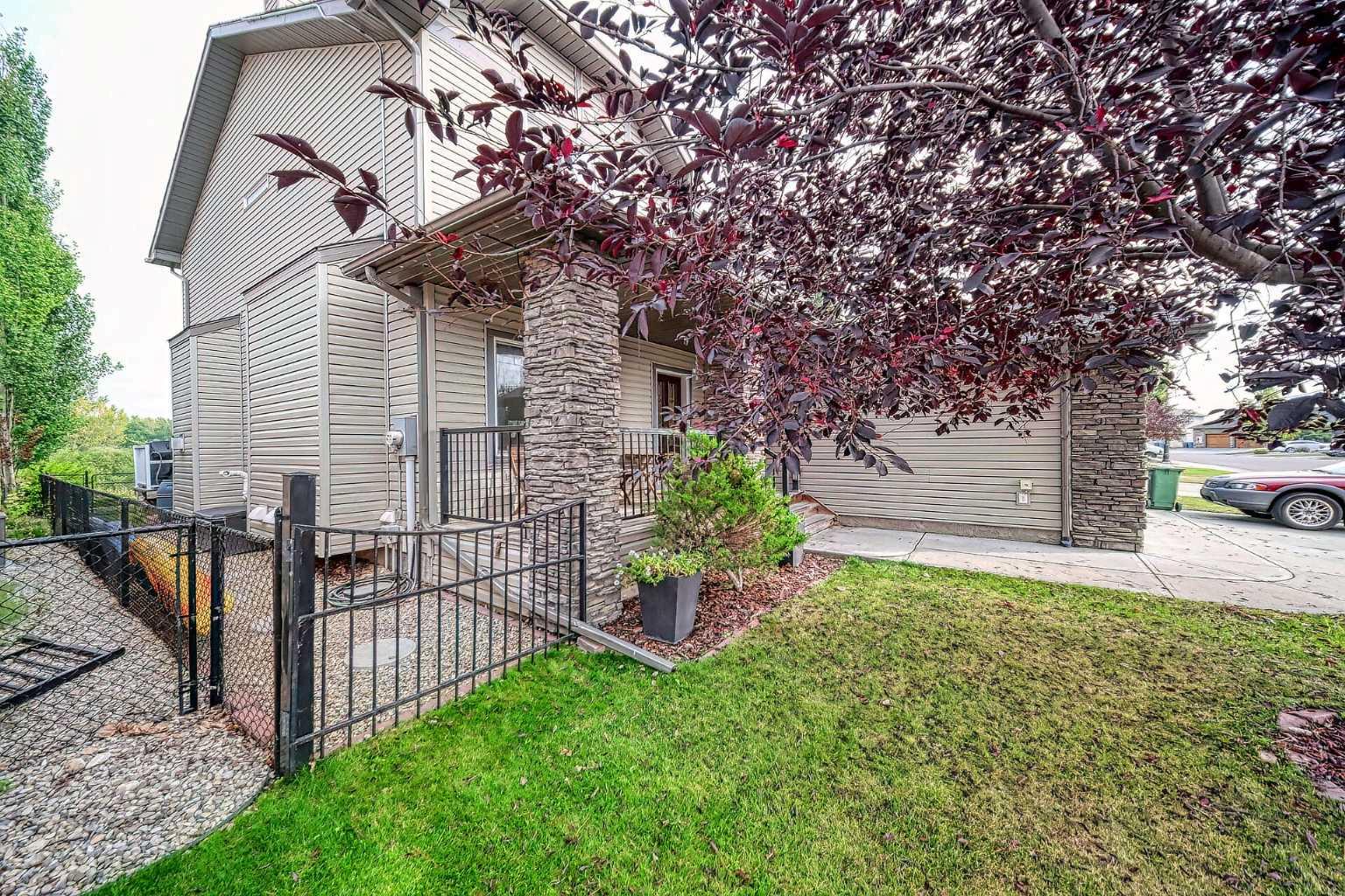 66 Crystal Green Drive