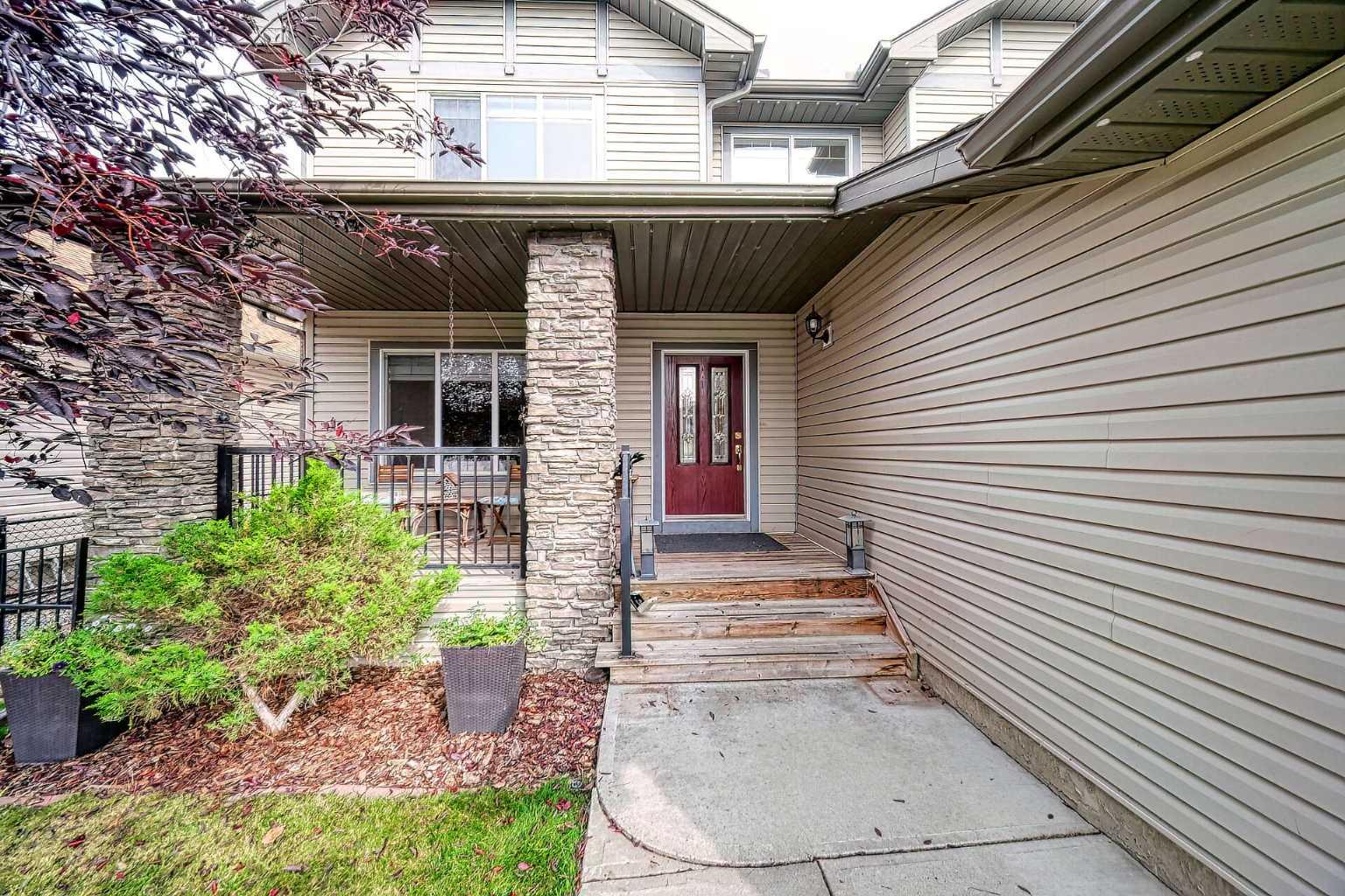 66 Crystal Green Drive