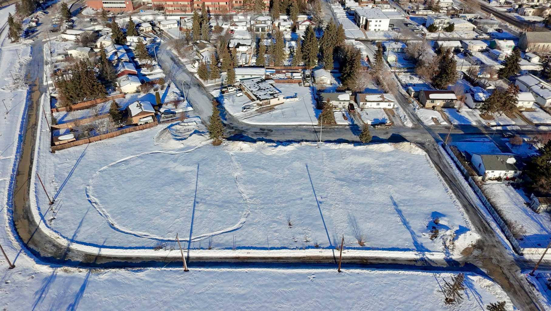 9621 Hillcrest Drive