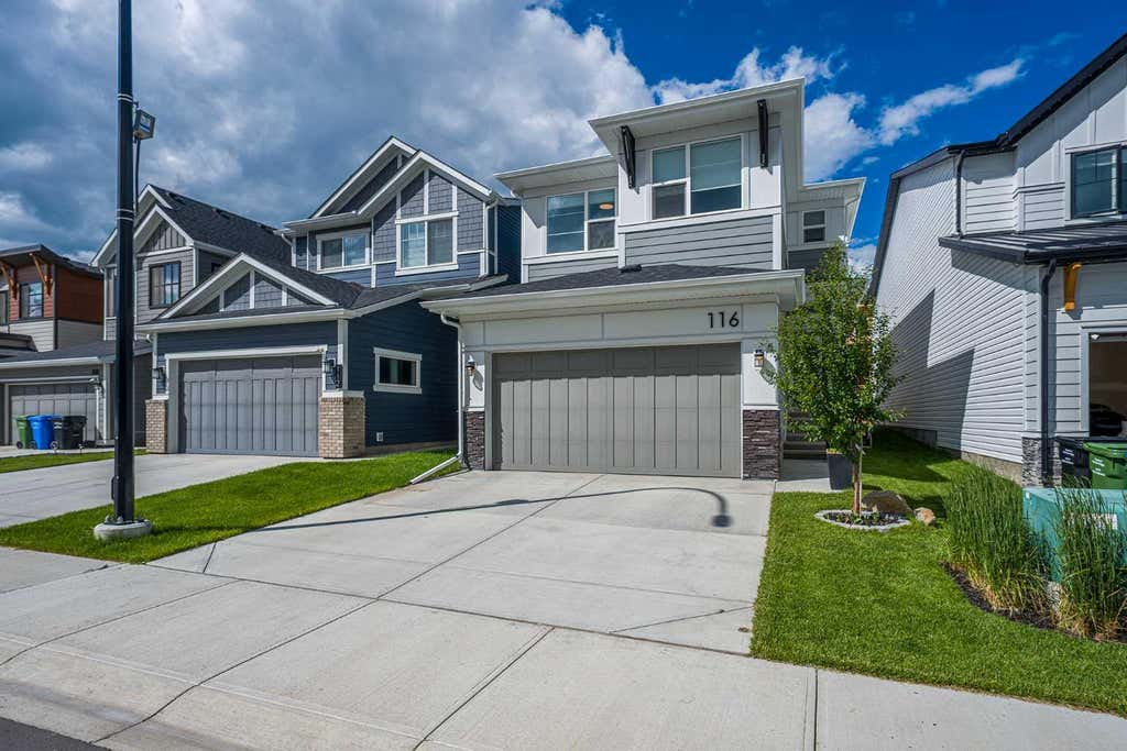 Photo of 116 Rowmont Heath NW, Calgary, AB T3L 0H8 (MLS # A2323188)