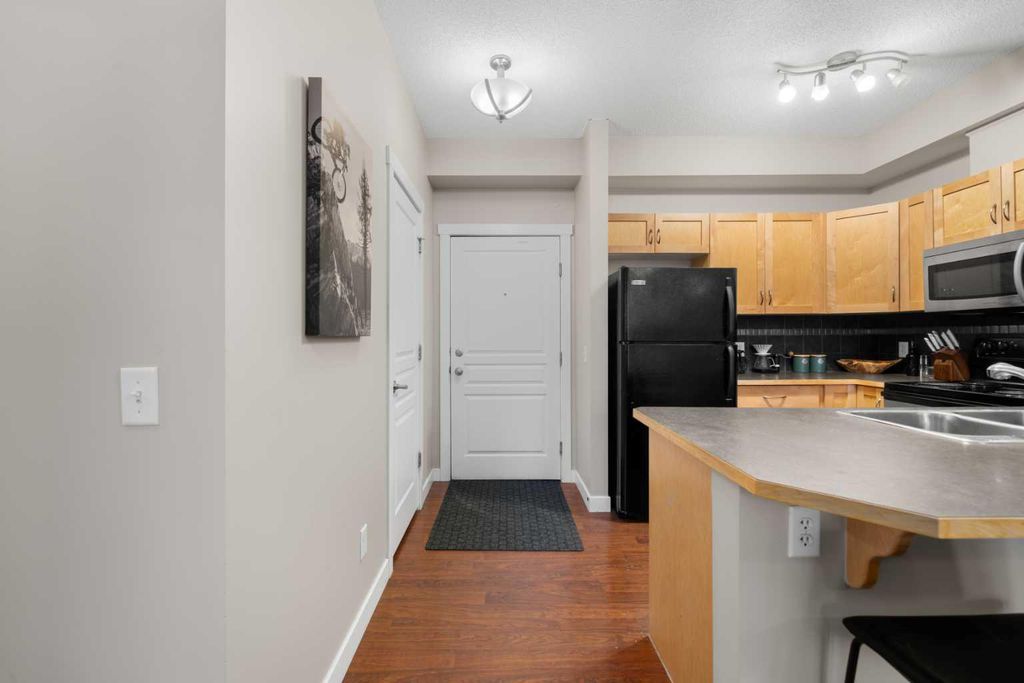 Photo of 211 Aspen Stone Boulevard SW #1111, Calgary, AB T3H 0K1 (MLS # A2266907)