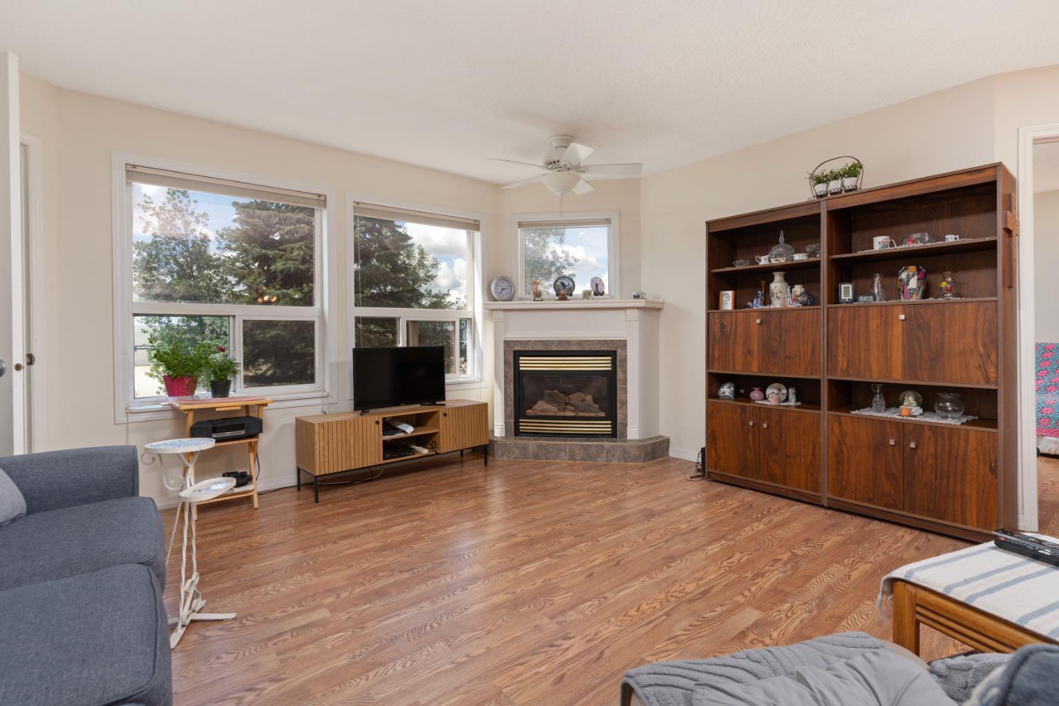 4625 65 Street 207