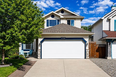 Photo of 136 Douglas Glen Heath SE, Calgary, AB T2Z 2N1 (MLS # A2322605)