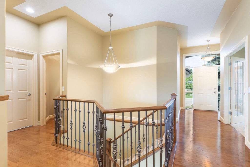 Photo of 131 Gleneagles Terrace, Cochrane, AB T4C 1W6 (MLS # A2327909)