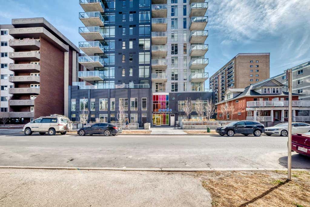 Photo of 1319 14 Avenue SW #906, Calgary, AB T3C 0W3 (MLS # A2306623)