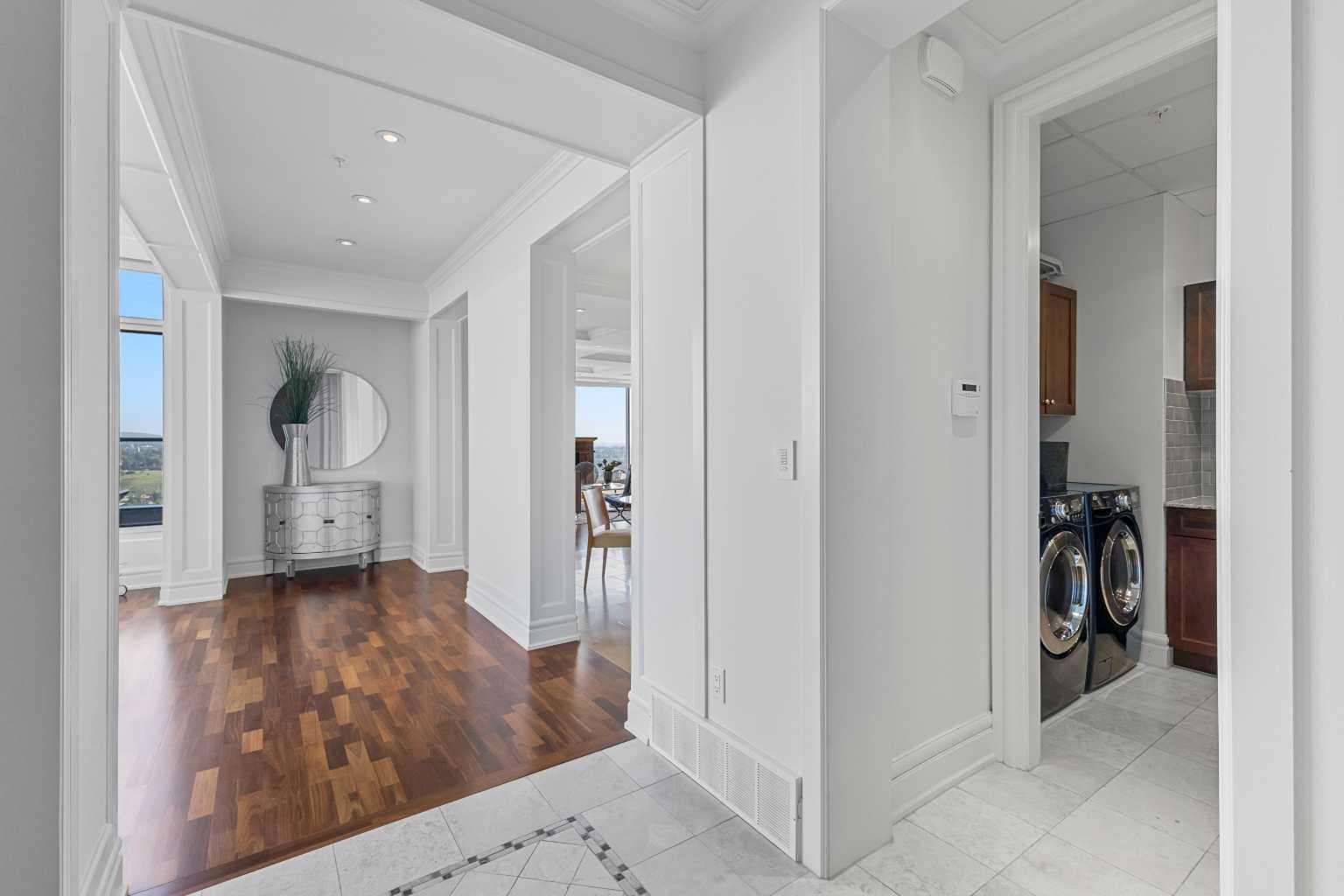 910 5 Avenue SW 2801