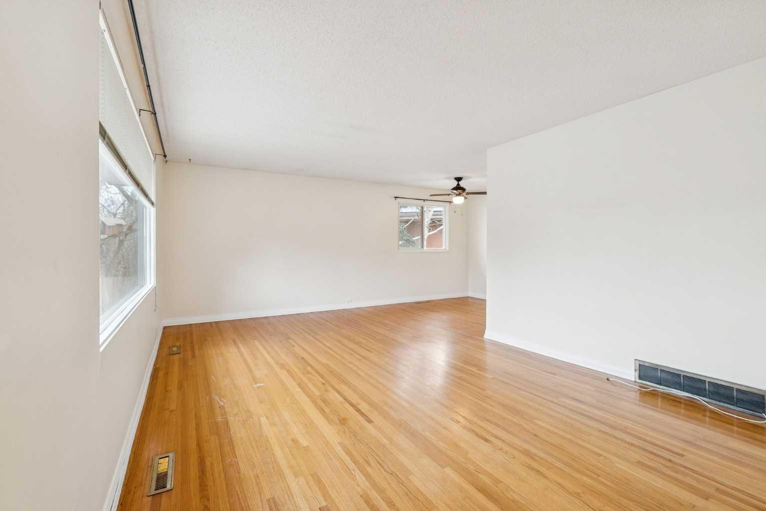 3248 Bearspaw Drive NW