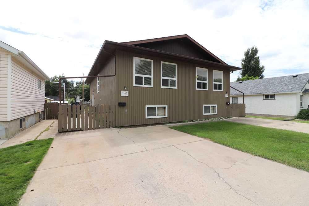 Photo of 1145 &amp; 1147 Yuill Street SE, Medicine Hat, AB T1A 0Z4 (MLS # A2327707)