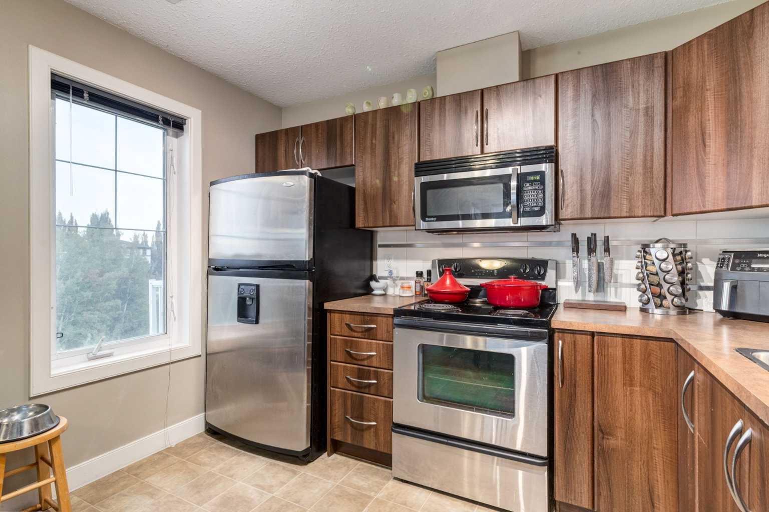 88 Chaparral Ridge Park SE