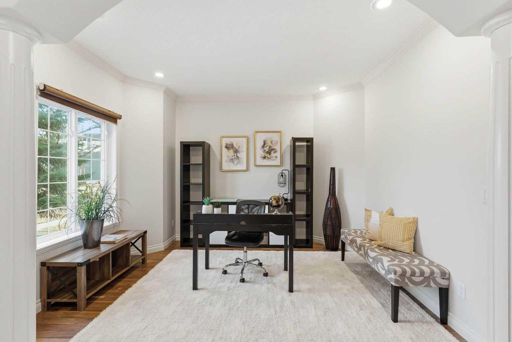 Photo of 507 17 Avenue NW, Calgary, AB T2M 0N4 (MLS # A2287005)