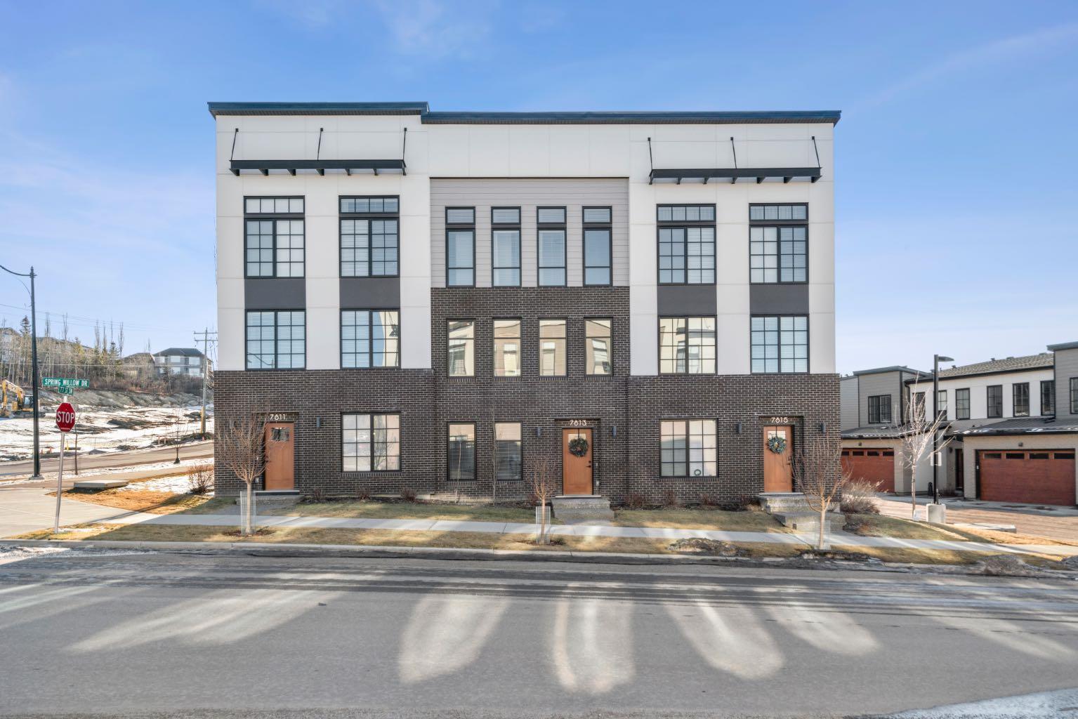 7813 Spring Willow Drive SW