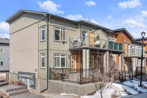 Photo of 79 Sage Bluff Circle NW, Calgary, AB T3R 1T5 (MLS # A2302237)